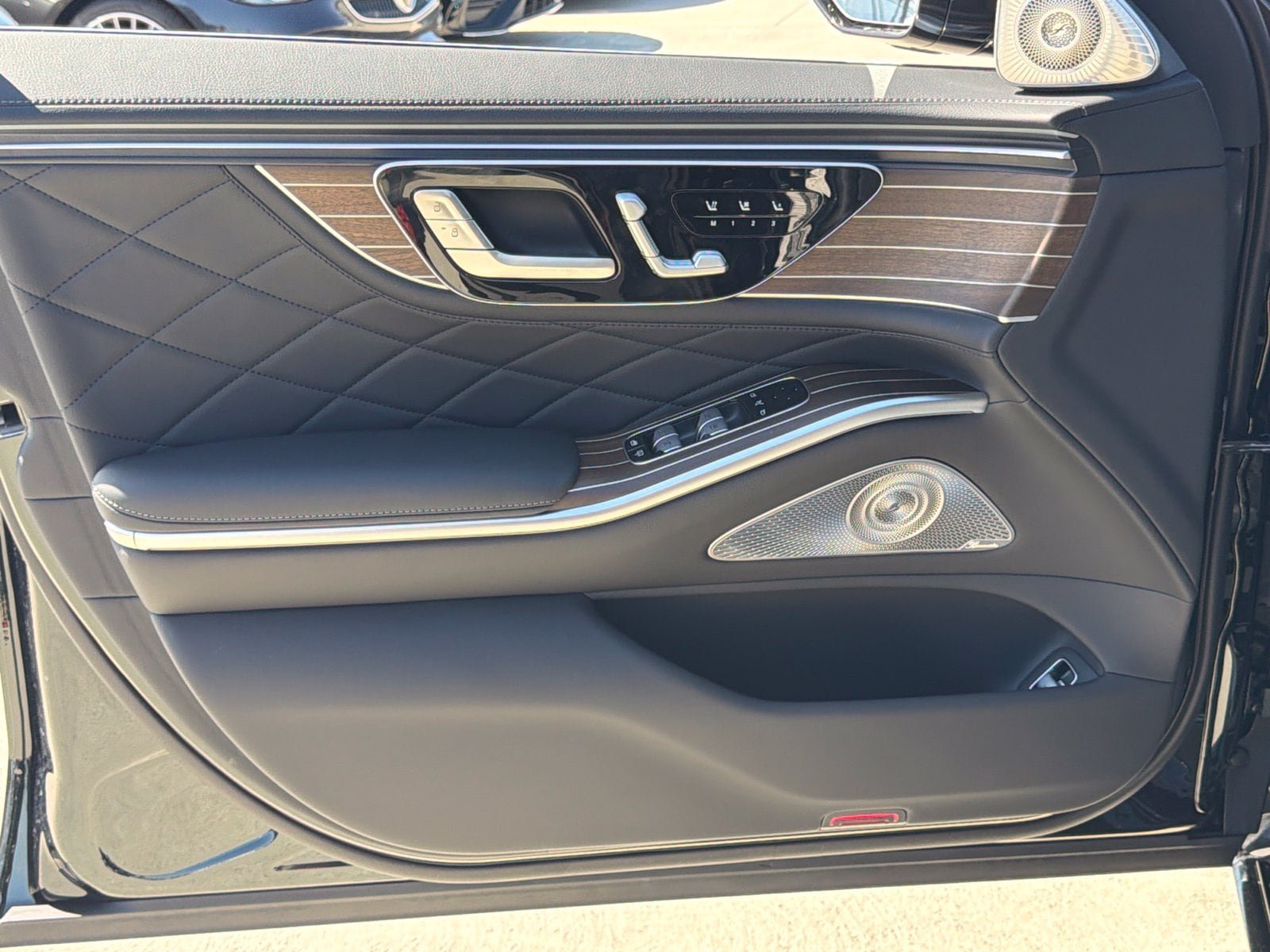 New 2027 Mercedes-Benz S 580 4MATIC Sedan image 18