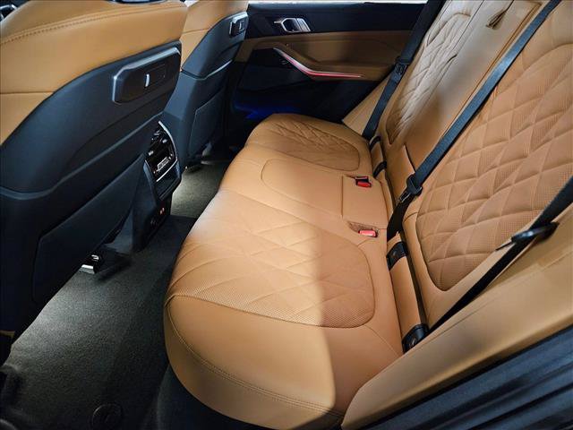 Used 2026 BMW X5 xDrive50e AWD/4WD image 14