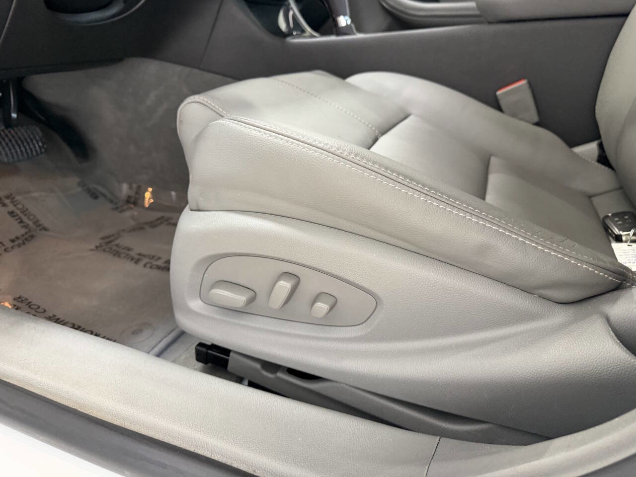 Used 2019 Chevrolet Impala LT w/ LT Leather Package FWD image 26