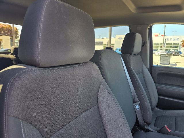 Used 2021 Chevrolet Silverado 1500 LT RWD image 13