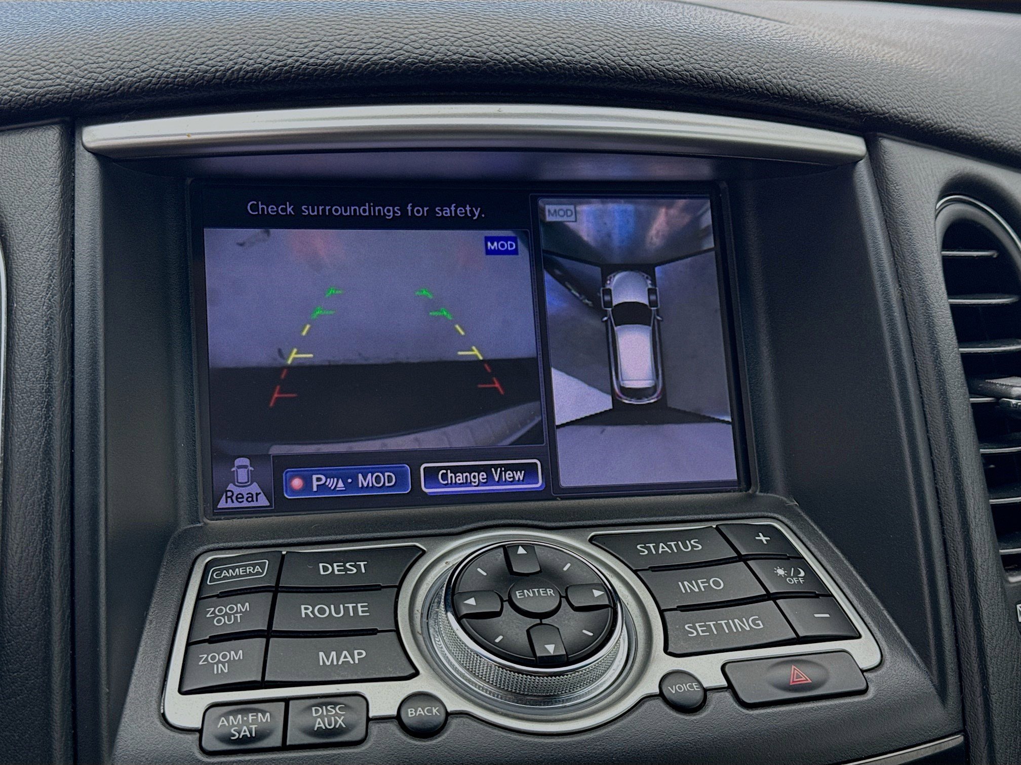 Used 2017 INFINITI QX50 2WD w/ Premium Plus Package image 10