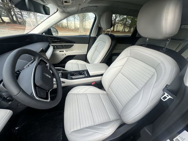 New 2026 Lincoln Nautilus Reserve AWD/4WD image 11