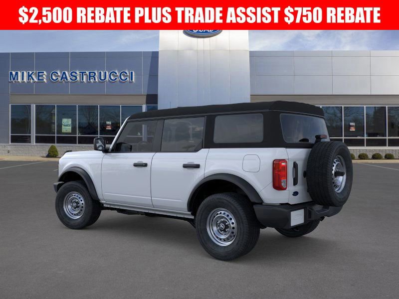 New 2025 Ford Bronco 4-Door image 4