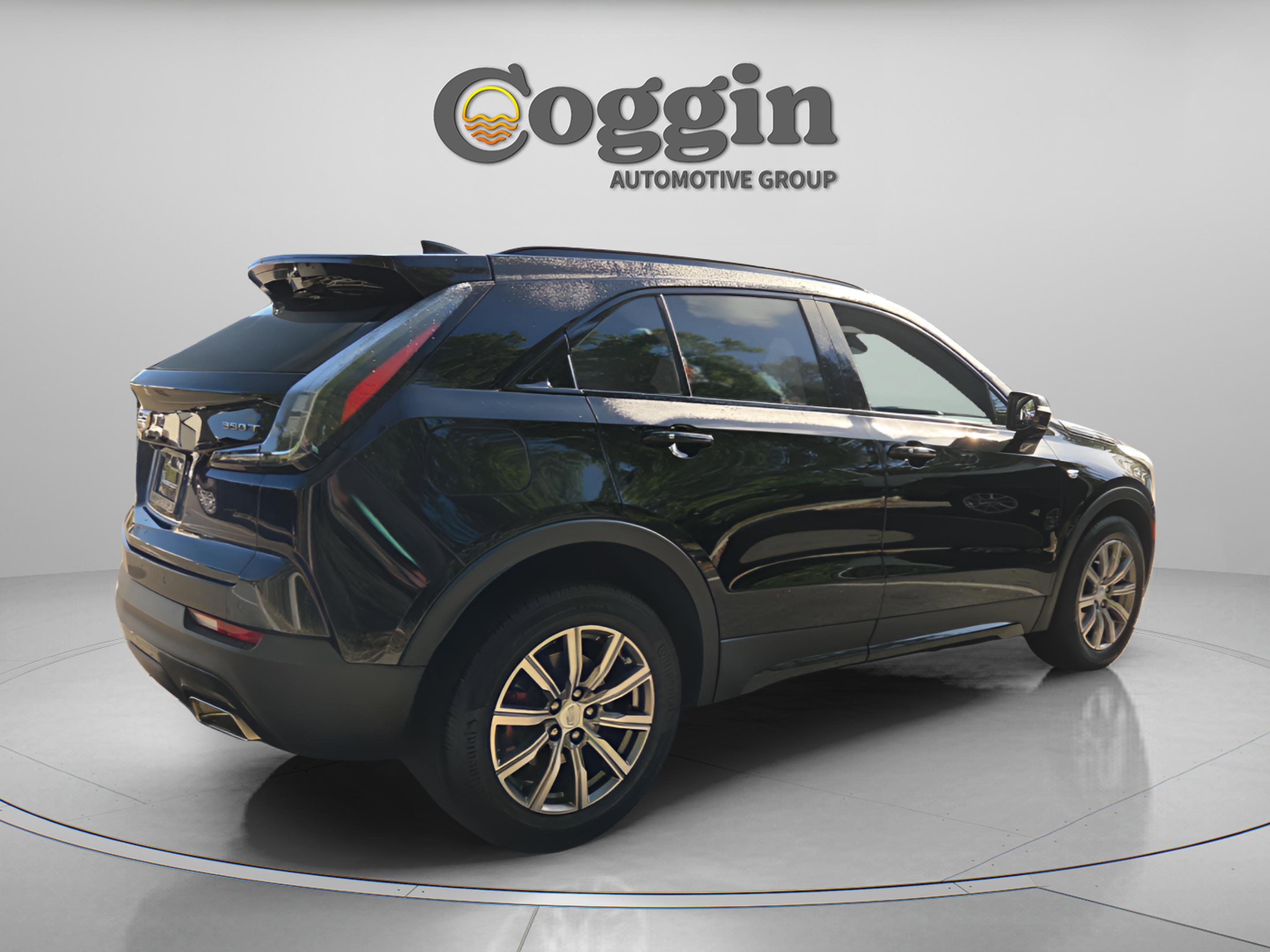 Used 2021 Cadillac XT4 Sport w/ Driver Awareness Package image 5