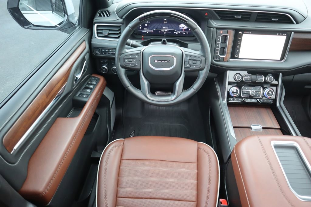 Certified 2023 GMC Yukon Denali Ultimate w/ LPO, Floor Liner Package image 25