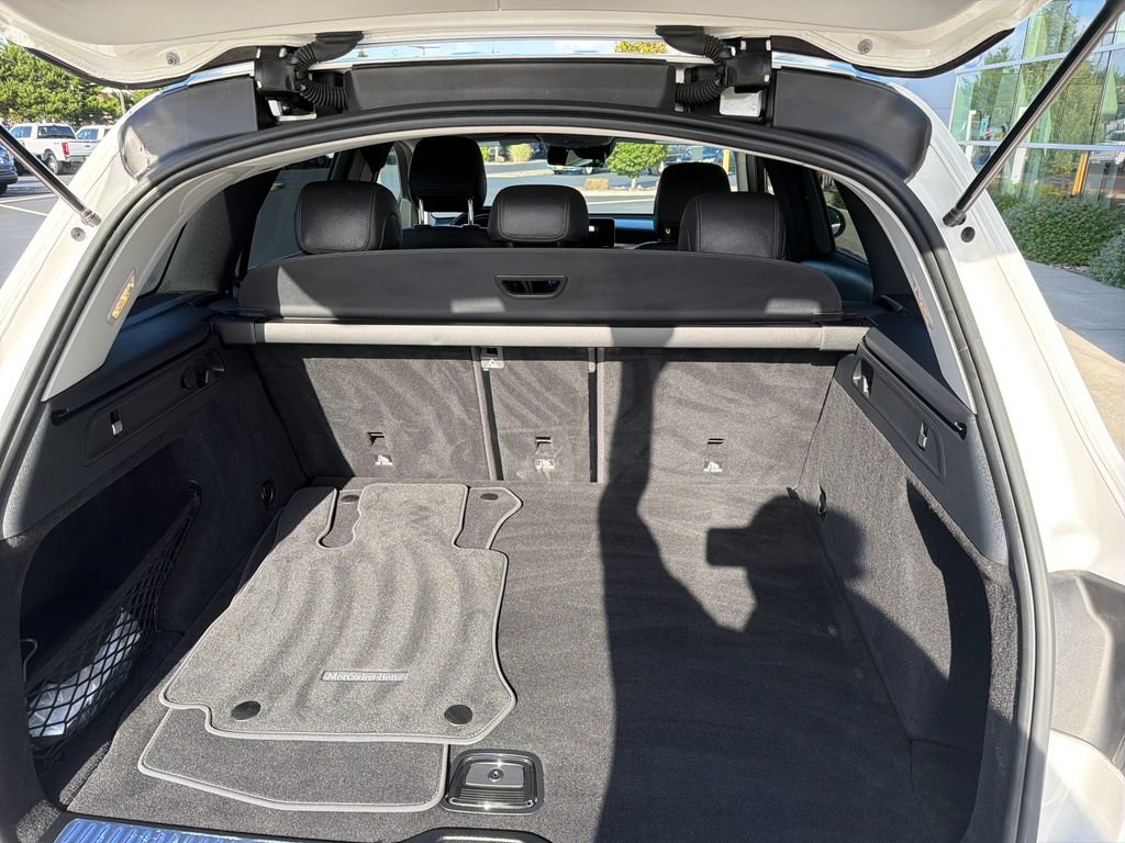 Used 2021 Mercedes-Benz GLC 300 4MATIC image 22