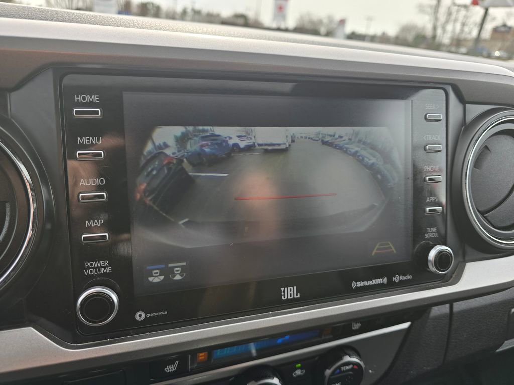 Used 2021 Toyota Tacoma Limited image 27