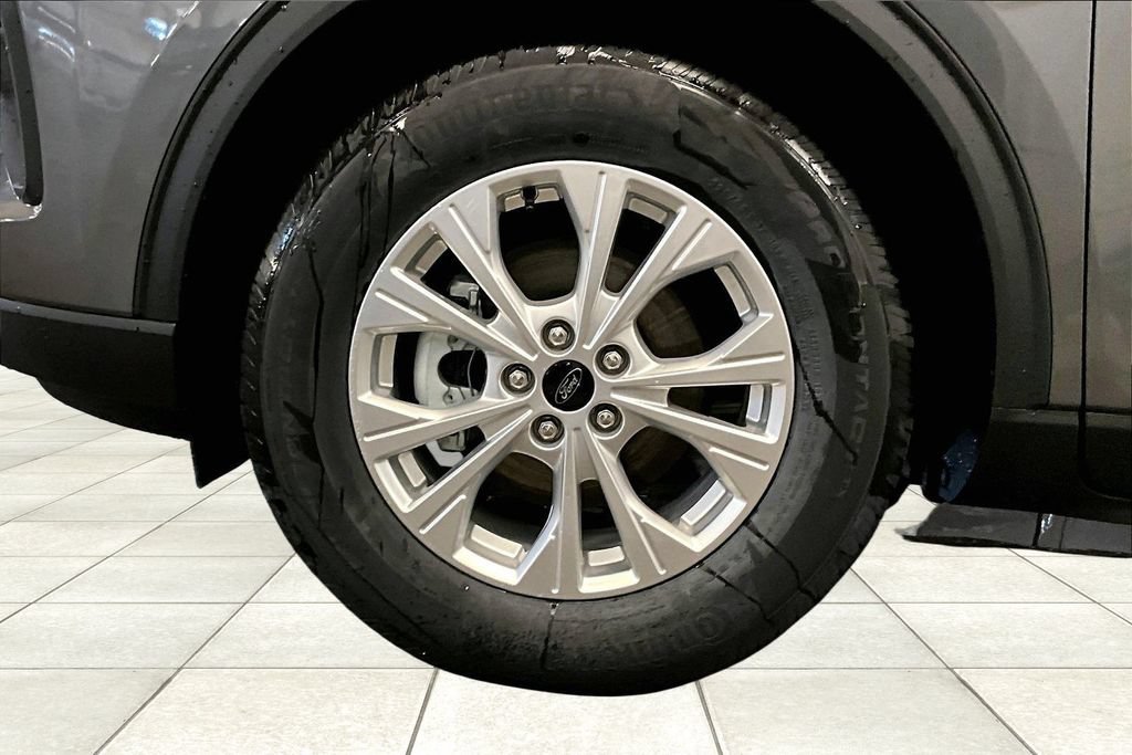 New 2026 Ford Escape Active w/ Tech Pack #1 FWD image 9