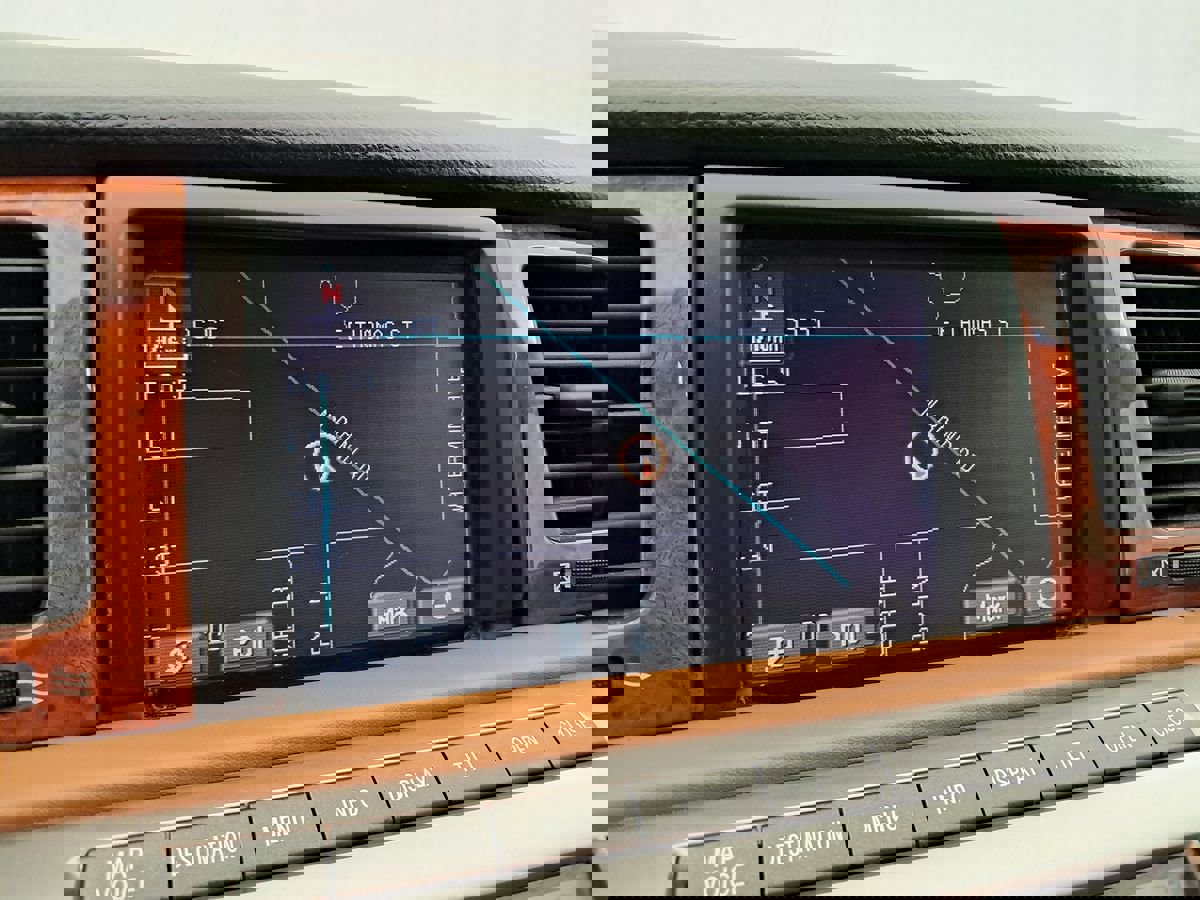 Used 2004 Lexus SC 430 Convertible image 22