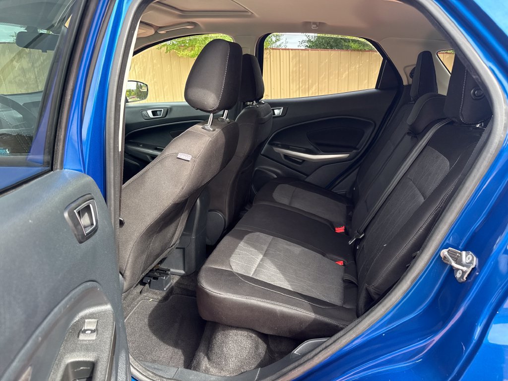 Used 2018 Ford EcoSport SE FWD image 21
