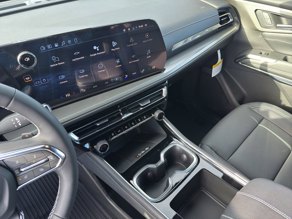 New 2026 Chevrolet Traverse LT w/ Midnight/Sport Edition image 16