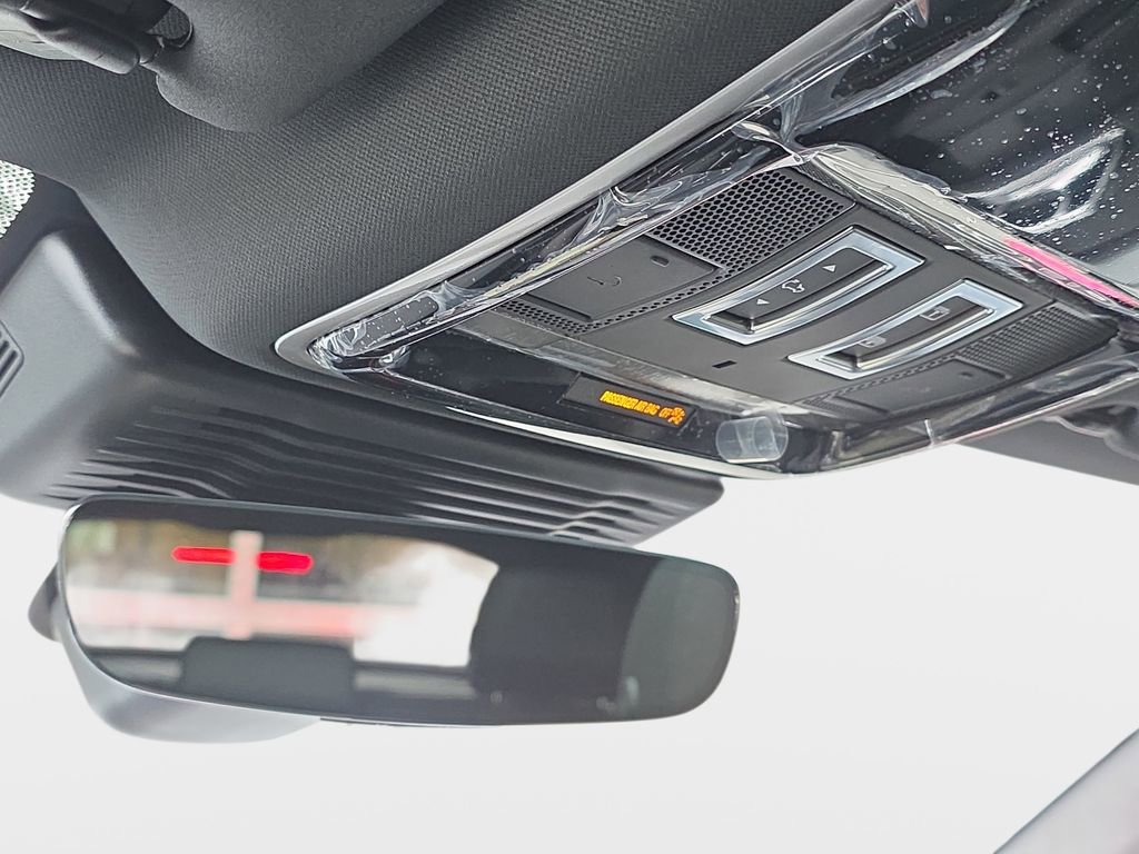 New 2026 Land Rover Range Rover Velar S image 26