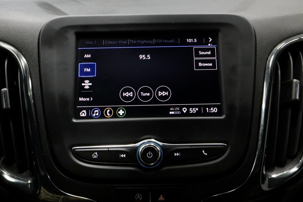 Used 2024 Chevrolet Equinox RS FWD image 3