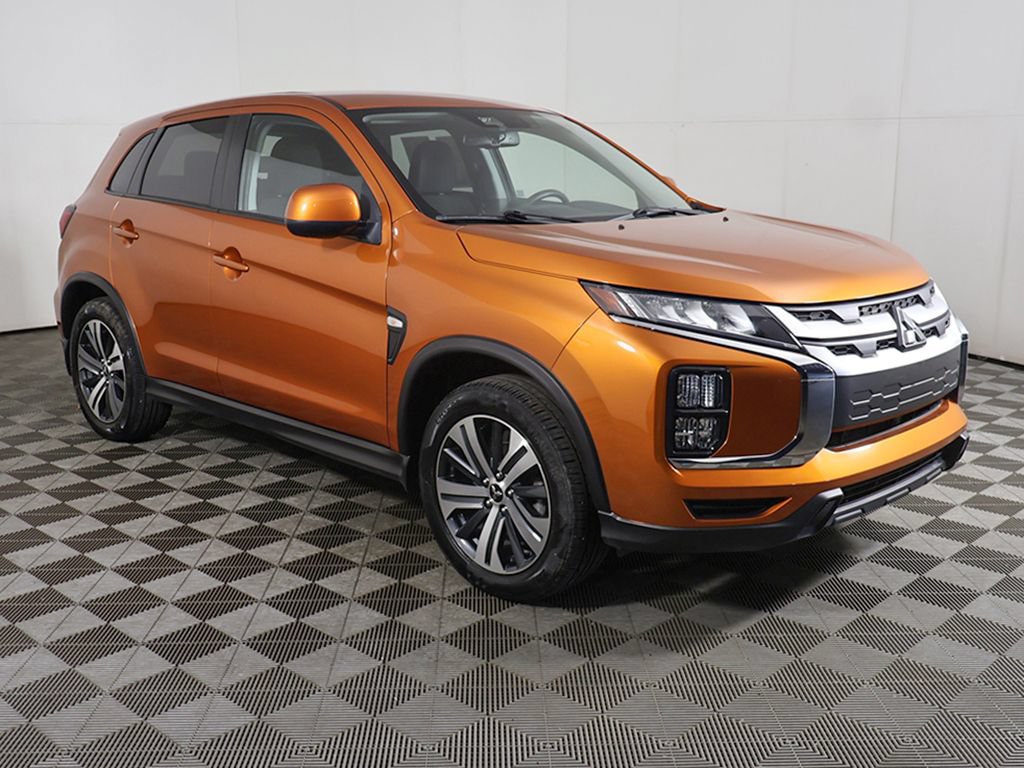 Used 2023 Mitsubishi Outlander Sport ES AWD/4WD image 2