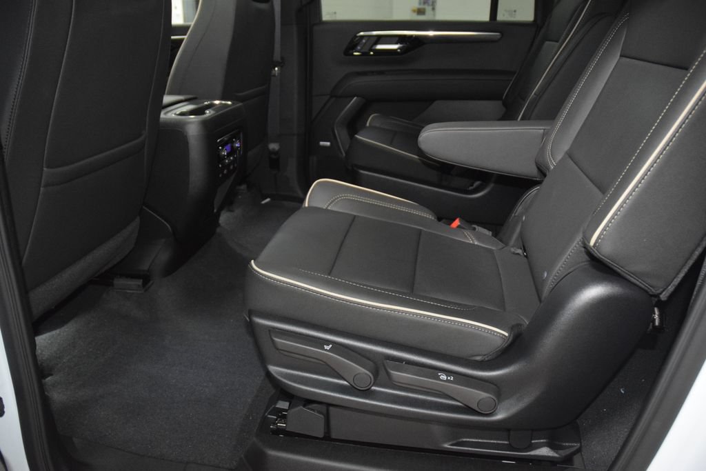 New 2026 Chevrolet Suburban Premier AWD/4WD image 43