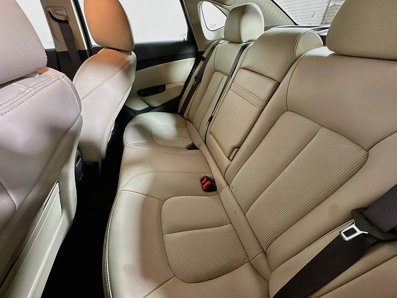 Used 2014 Buick Verano FWD image 20