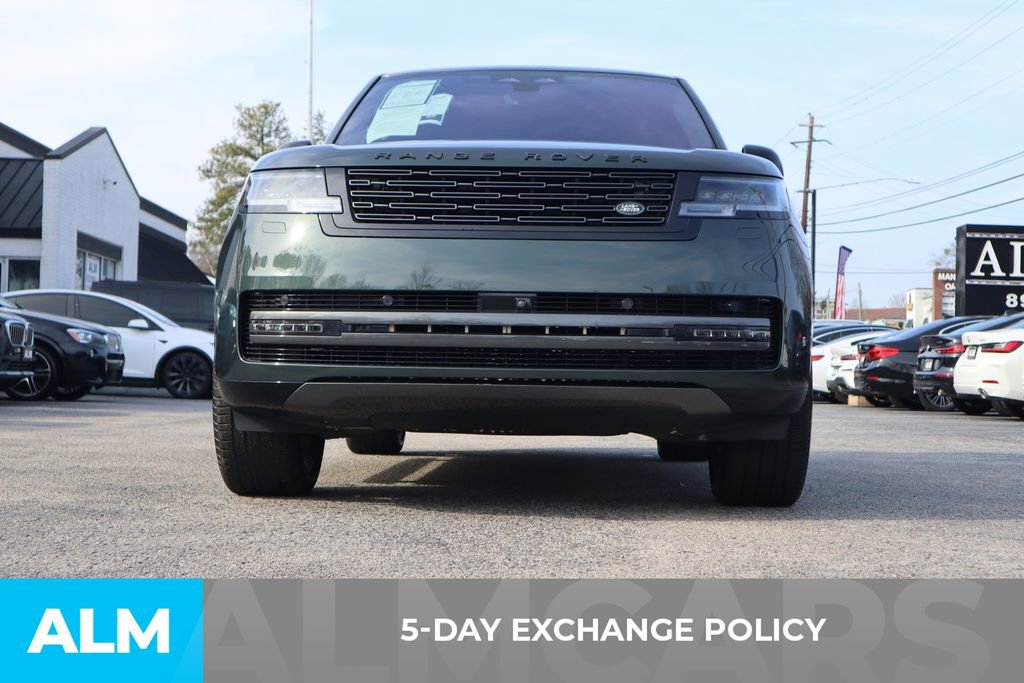 Used 2023 Land Rover Range Rover SE image 4
