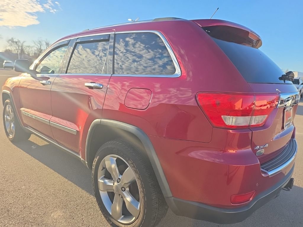 Used 2012 Jeep Grand Cherokee Overland image 7