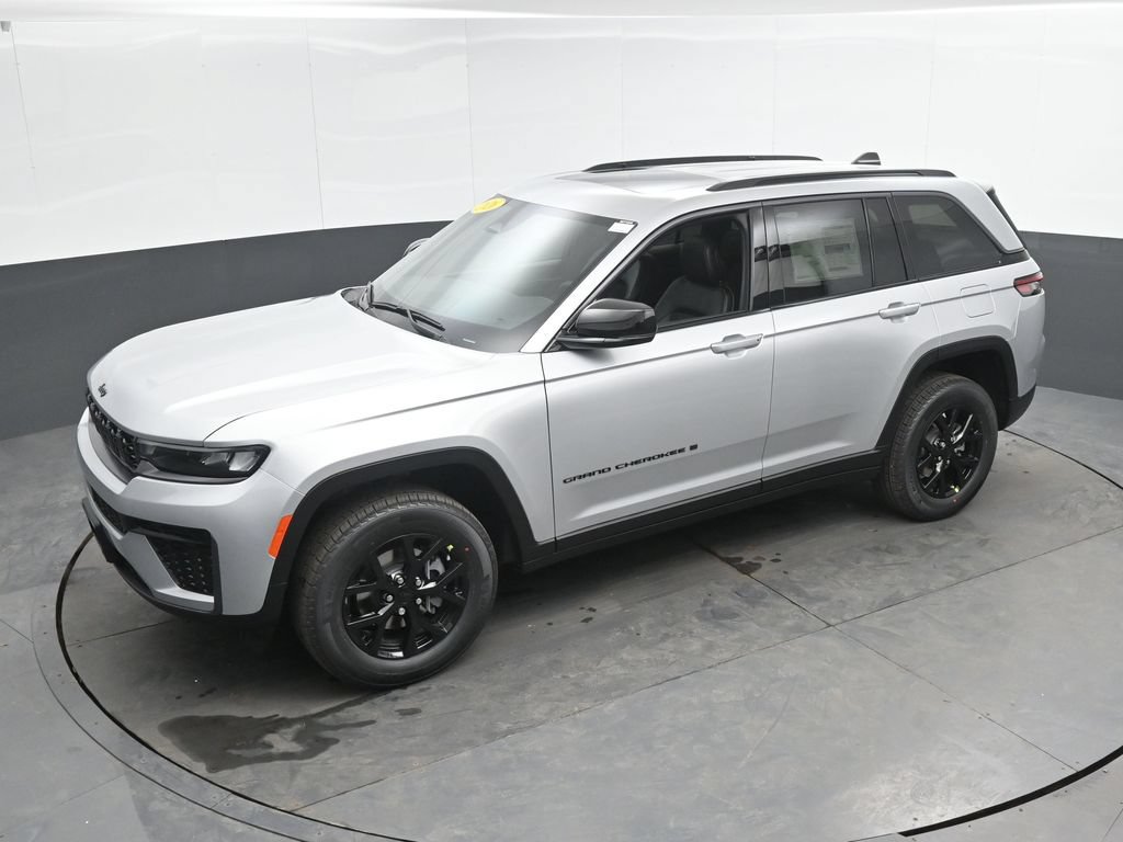 New 2026 Jeep Grand Cherokee Altitude AWD/4WD image 43