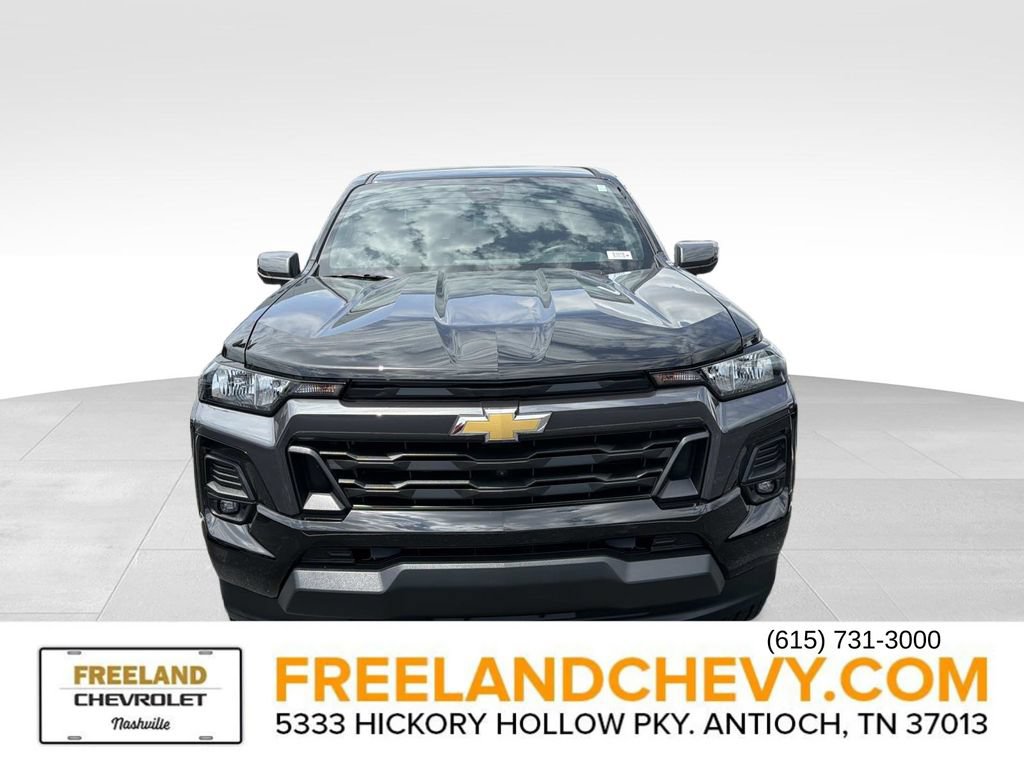 Used 2024 Chevrolet Colorado LT w/ LT Convenience Package II RWD image 9