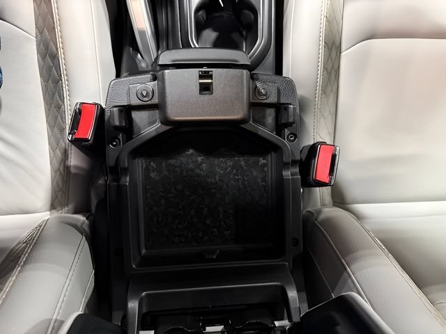 Used 2021 Jeep Wrangler Unlimited Sahara AWD/4WD image 19