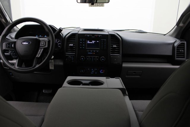 Certified 2019 Ford F150 XL w/ Heavy-Duty Payload Package AWD/4WD image 5