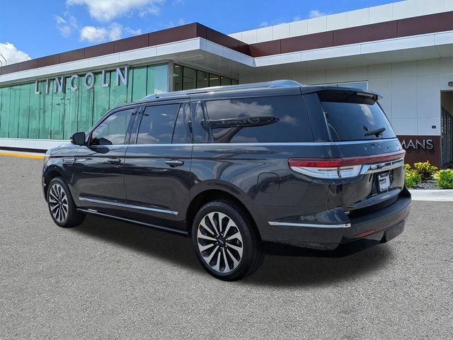 Used 2022 Lincoln Navigator L Reserve AWD/4WD image 6