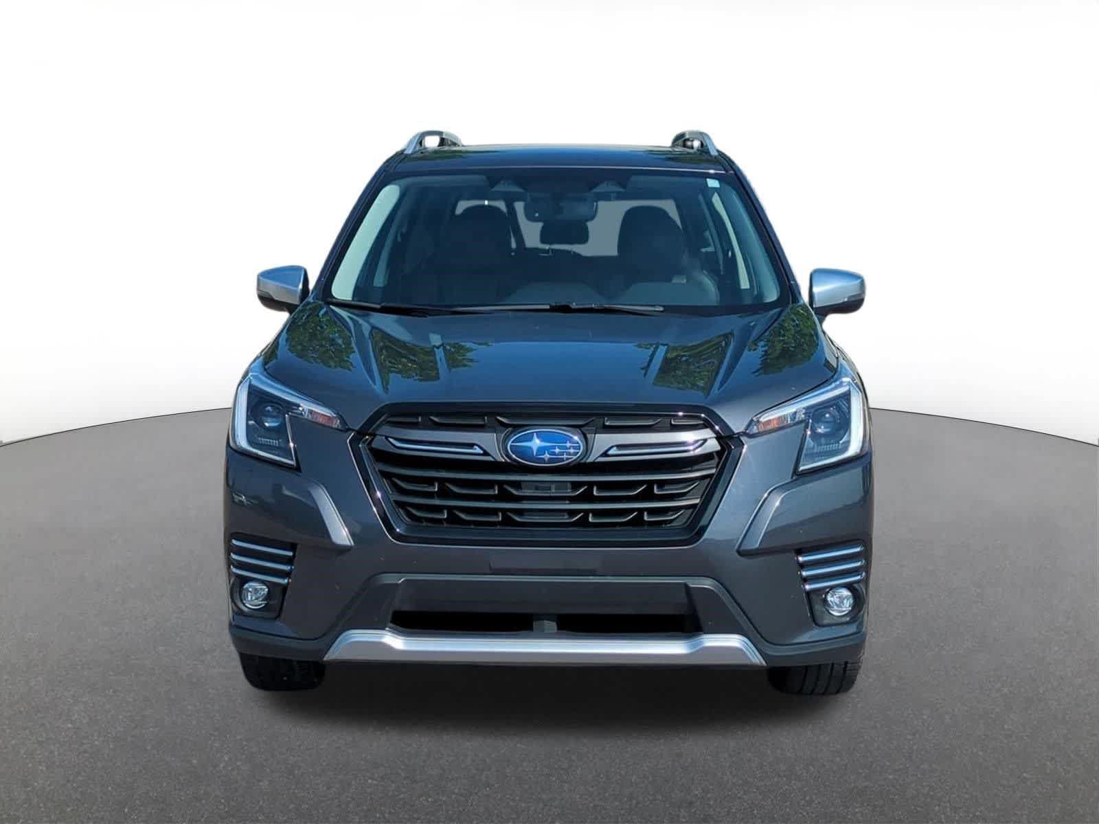 Used 2023 Subaru Forester Touring w/ Popular Package #2 AWD/4WD image 9
