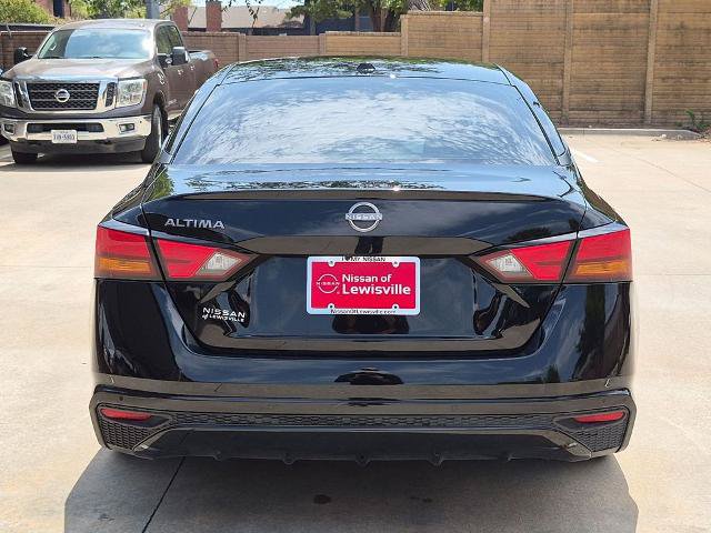 Certified 2025 Nissan Altima 2.5 SV FWD image 8