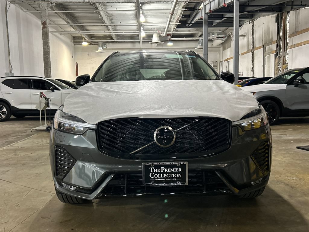 New 2026 Volvo XC60 B5 Plus w/ Climate Package AWD/4WD image 6
