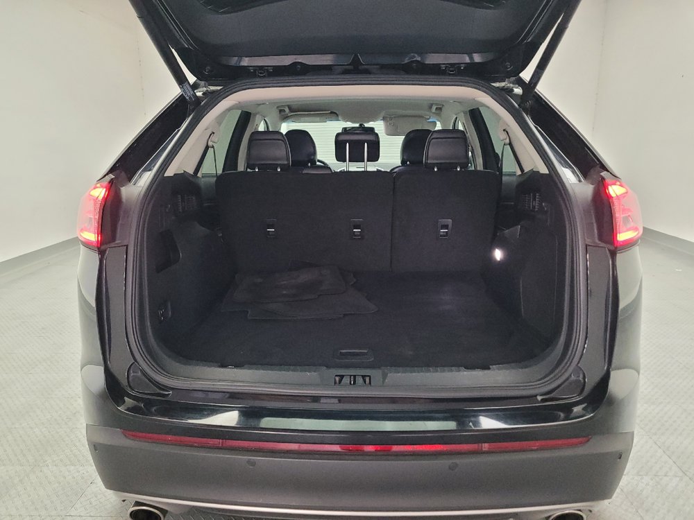 Used 2018 Ford Edge Titanium FWD image 29