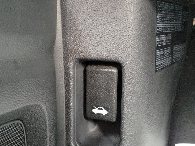 Used 2023 Honda Odyssey EX-L image 12
