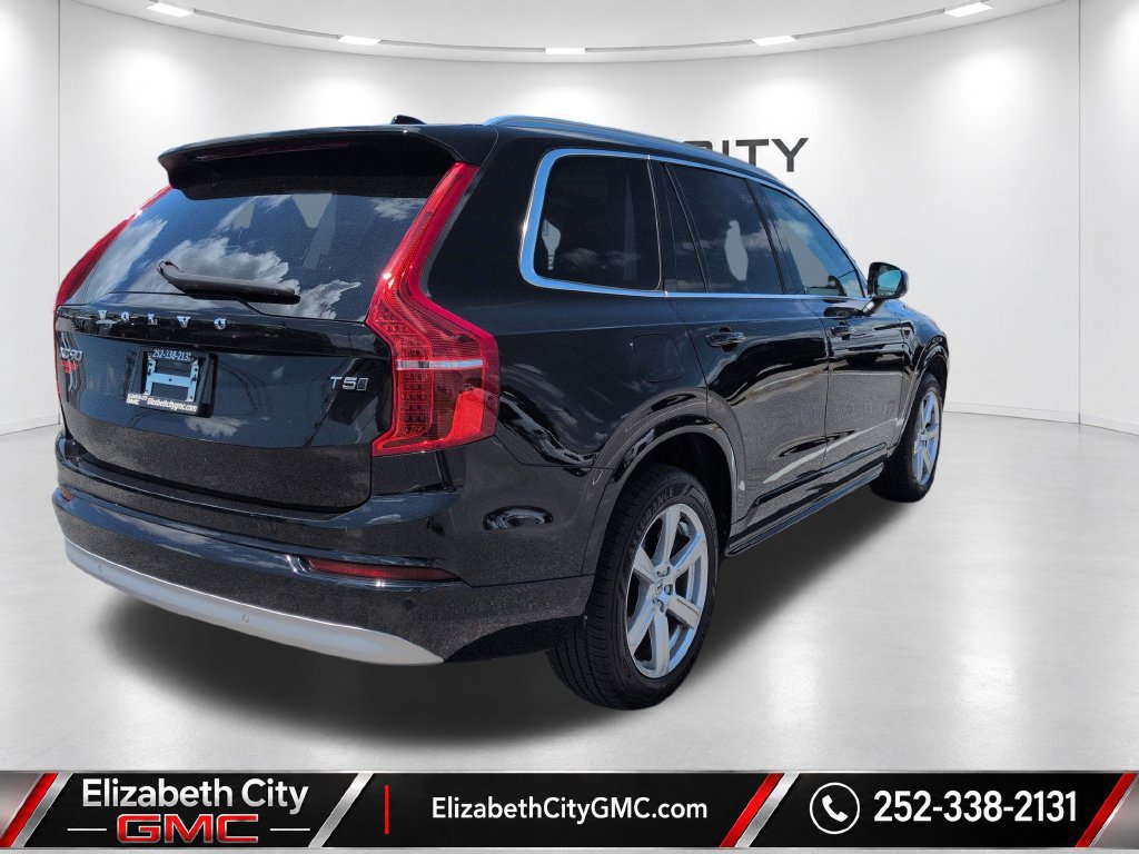 Used 2022 Volvo XC90 T5 Momentum AWD/4WD image 7