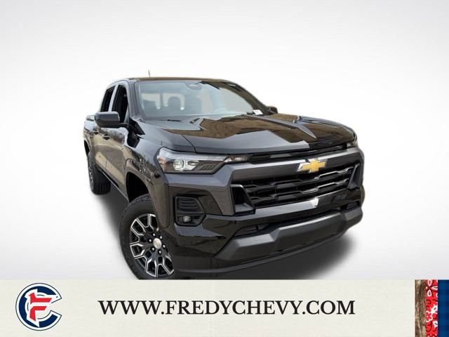 Used 2024 Chevrolet Colorado LT w/ LT Convenience Package III image 38