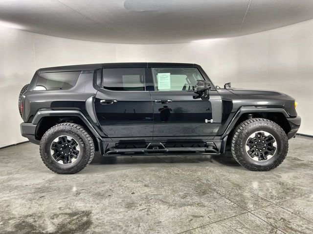 Used 2024 GMC Hummer EV 2X w/ Extreme Off-Road Package image 9