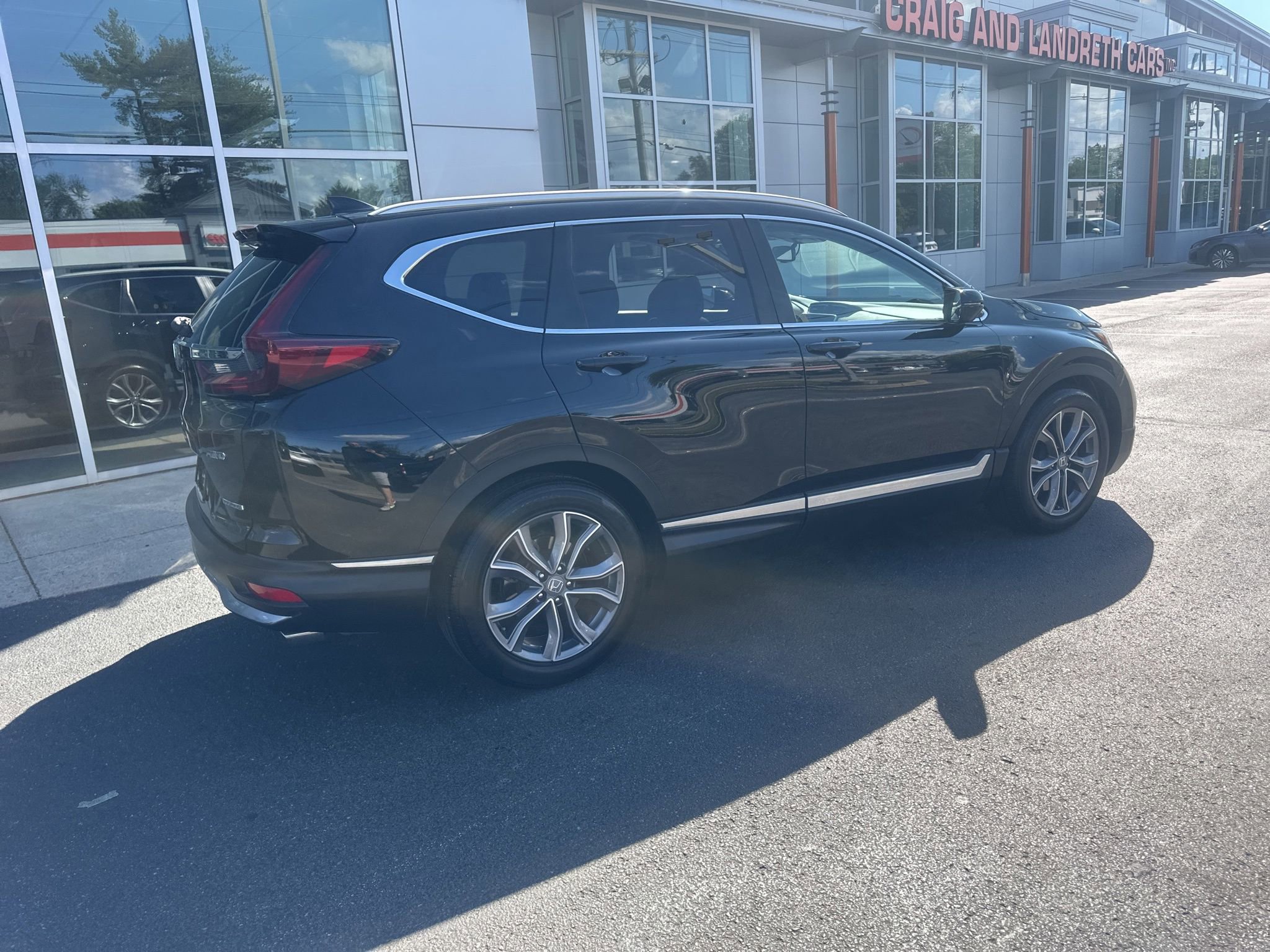 Used 2022 Honda CR-V Touring image 5