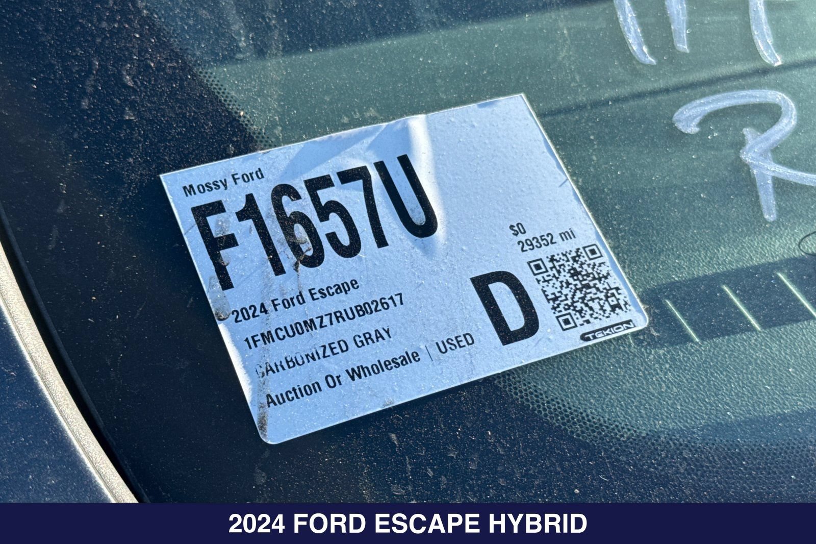 Used 2024 Ford Escape ST-Line w/ Equipment Group 301A FWD image 2