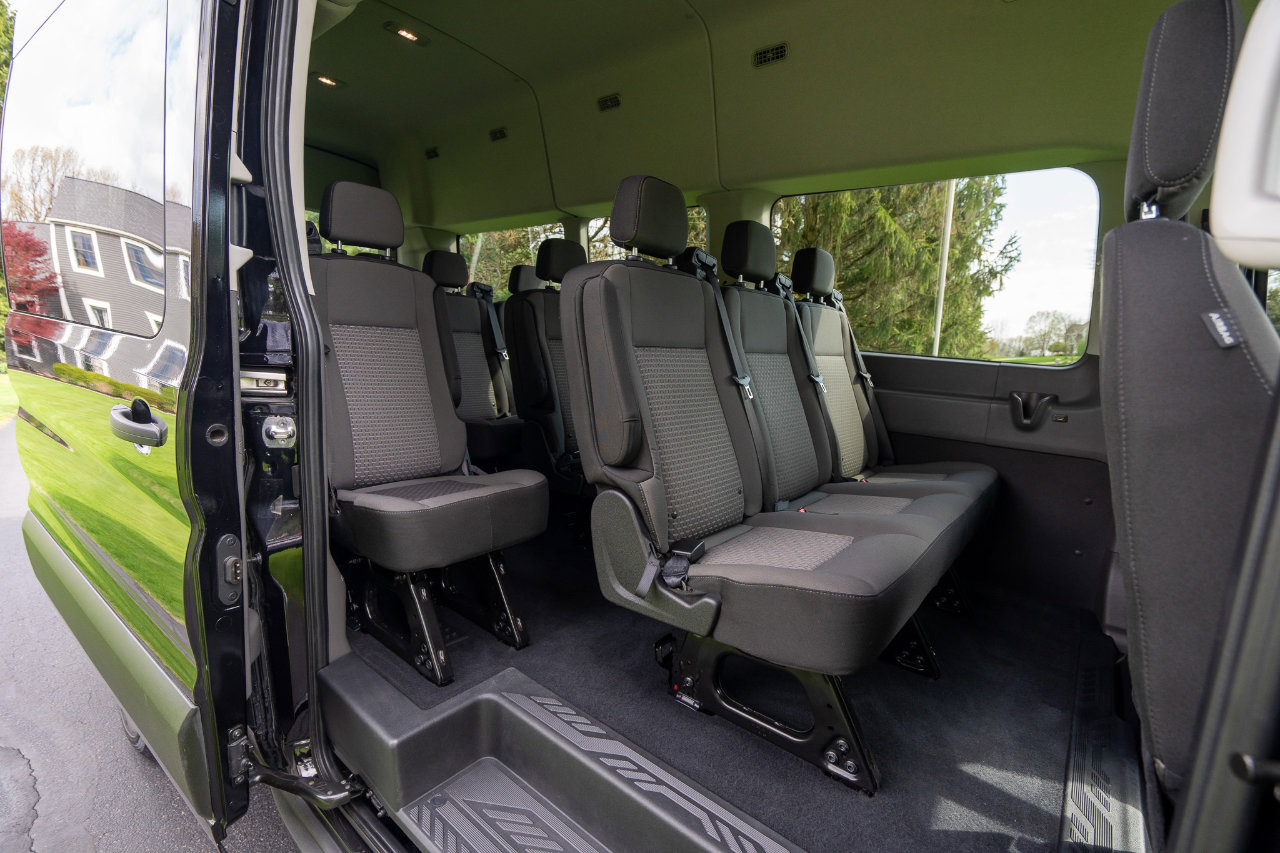 Used 2024 Ford Transit 350 XLT image 25