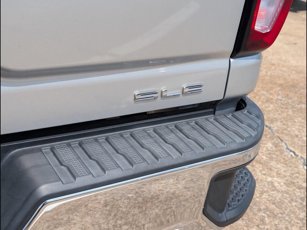 Used 2022 GMC Sierra 2500 SLE w/ SLE Convenience Package AWD/4WD image 19