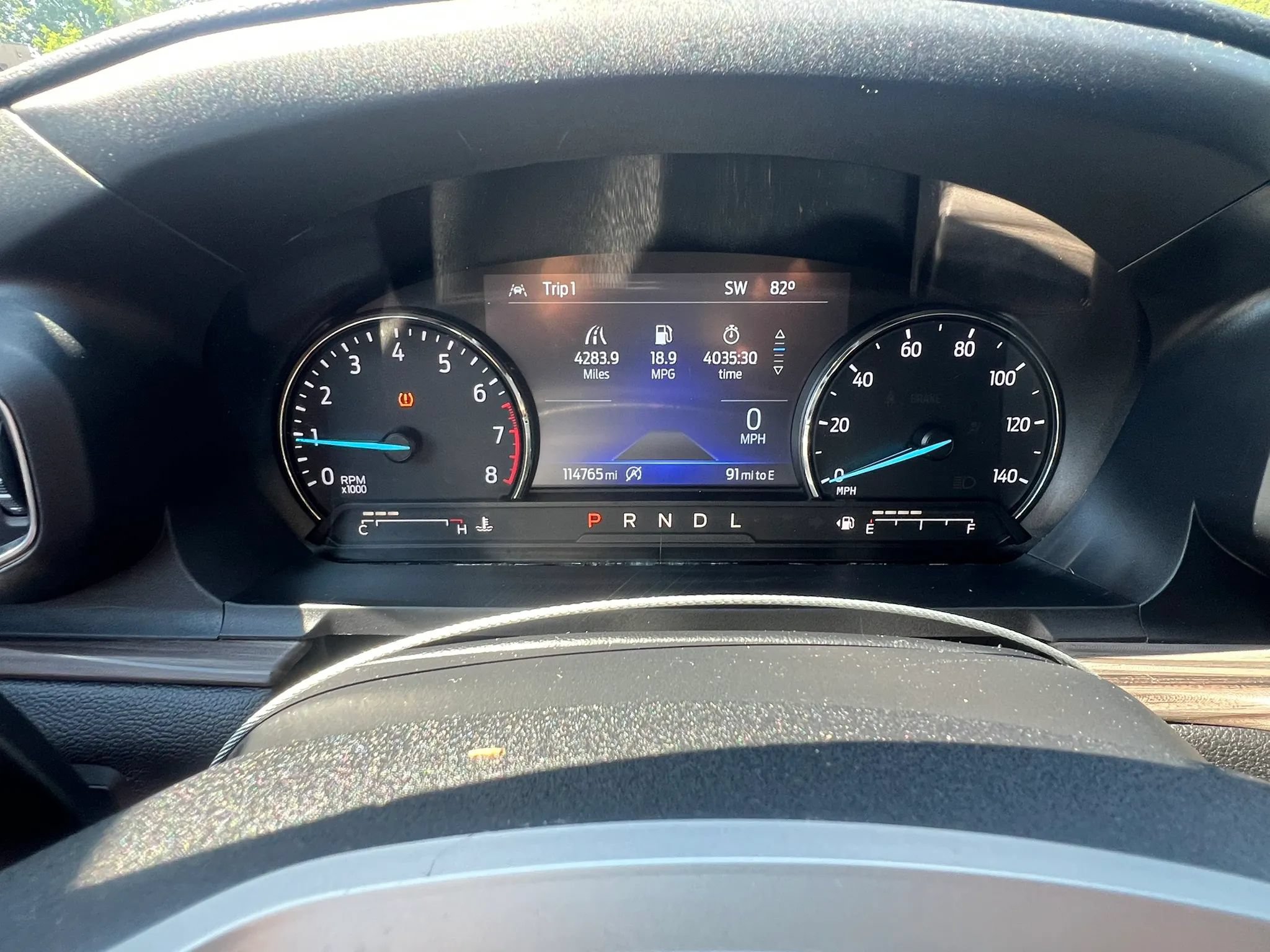 Used 2021 Ford Explorer Limited w/ Equipment Group 301A AWD/4WD image 17