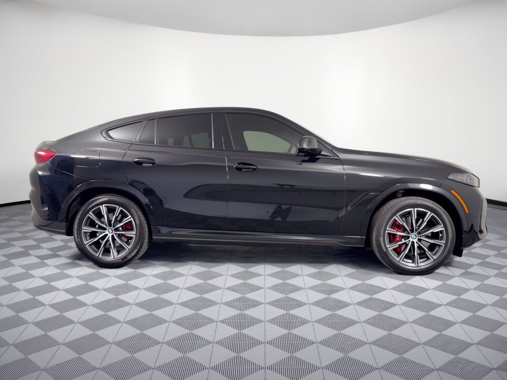 Certified 2024 BMW X6 xDrive40i w/ Premium Package AWD/4WD image 8