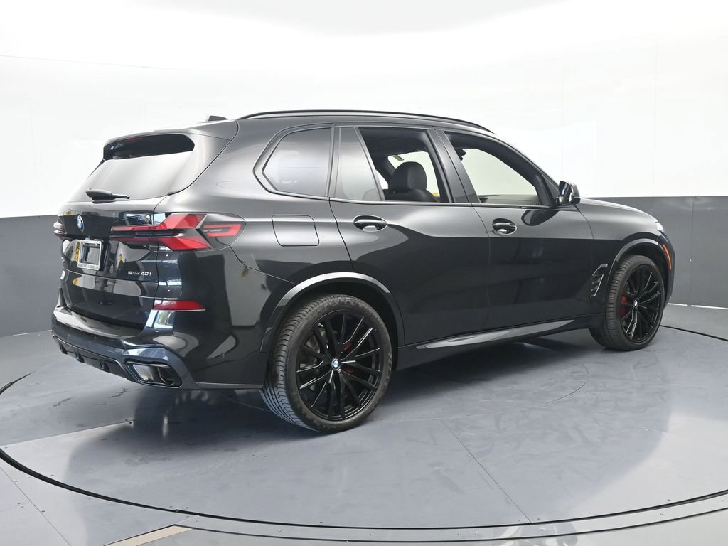Used 2024 BMW X5 sDrive40i w/ M Sport Package image 6