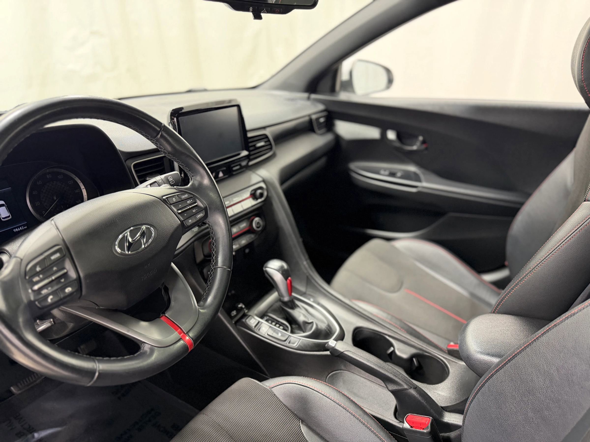 Used 2019 Hyundai Veloster 2.0 Premium image 20