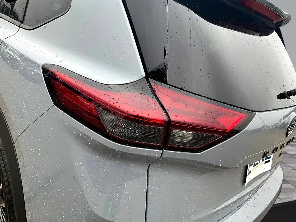 New 2026 Nissan Rogue Dark Armor AWD/4WD image 29