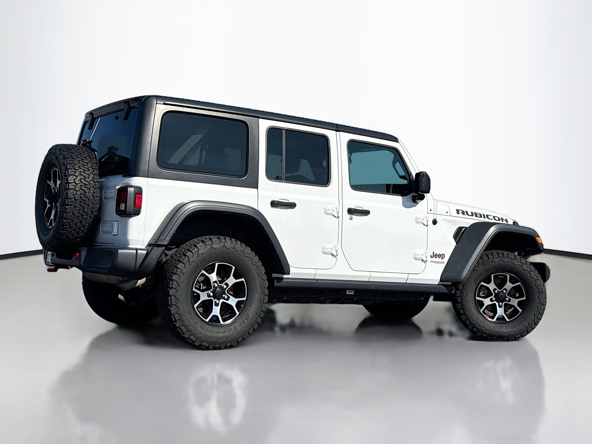 Used 2021 Jeep Wrangler Unlimited Rubicon image 2