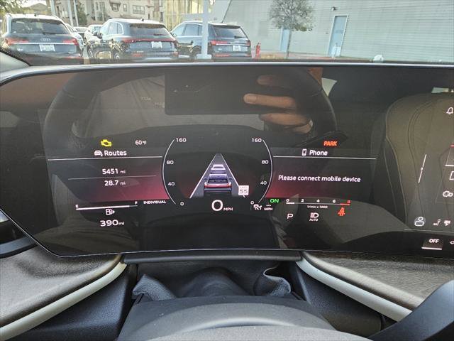 Used 2025 Audi Q5 Premium w/ Convenience Package image 12