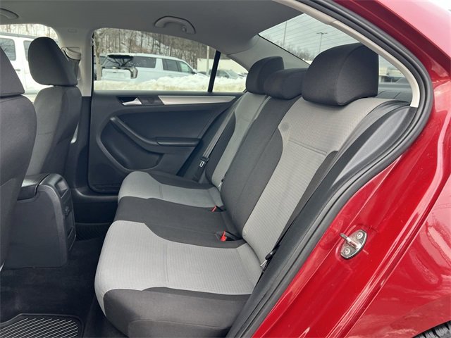 Used 2018 Volkswagen Jetta S image 17
