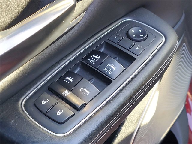 Used 2019 RAM 1500 Limited image 11