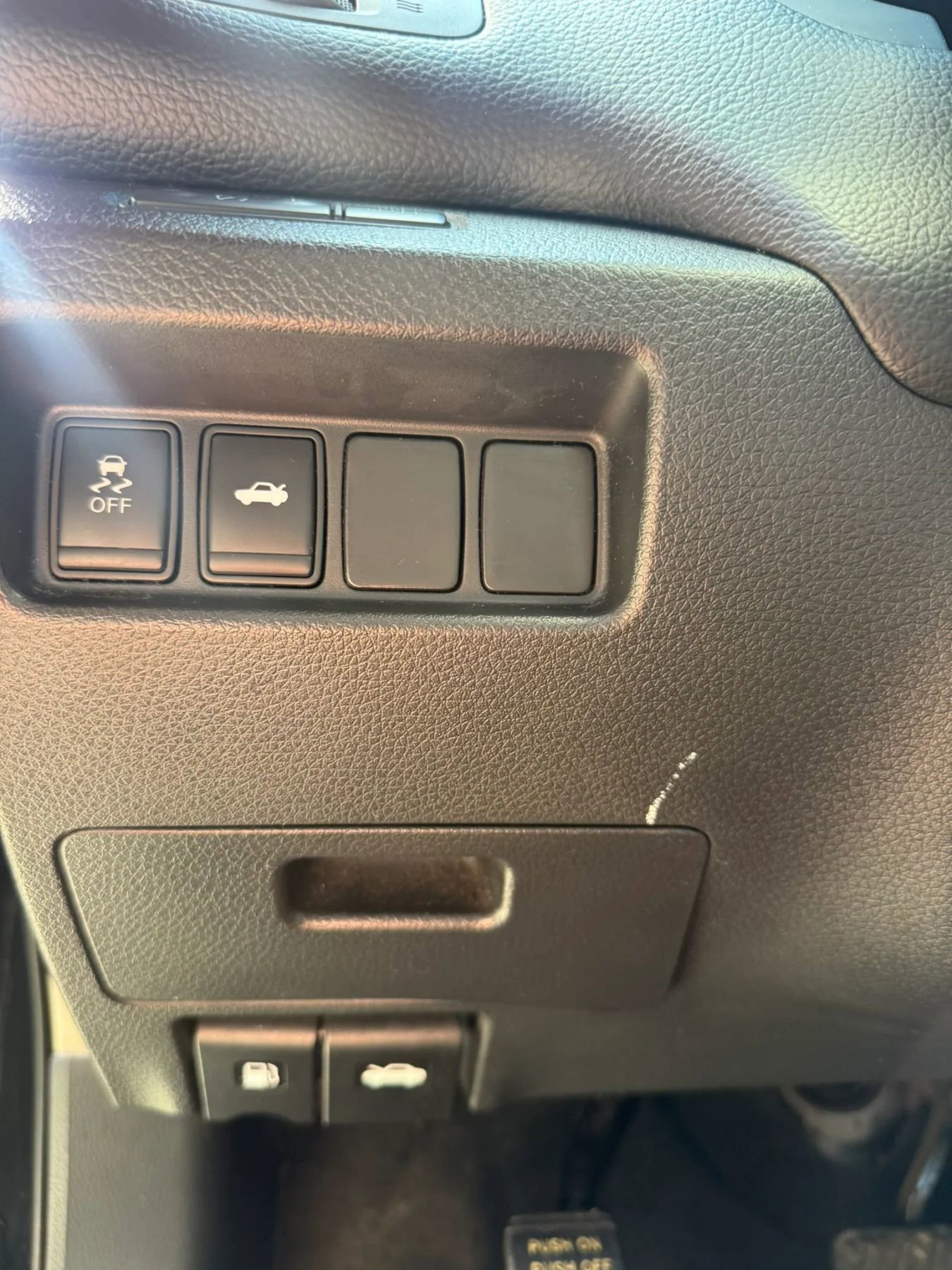 Used 2013 Nissan Altima 3.5 SV w/ Navigation Pkg FWD image 26