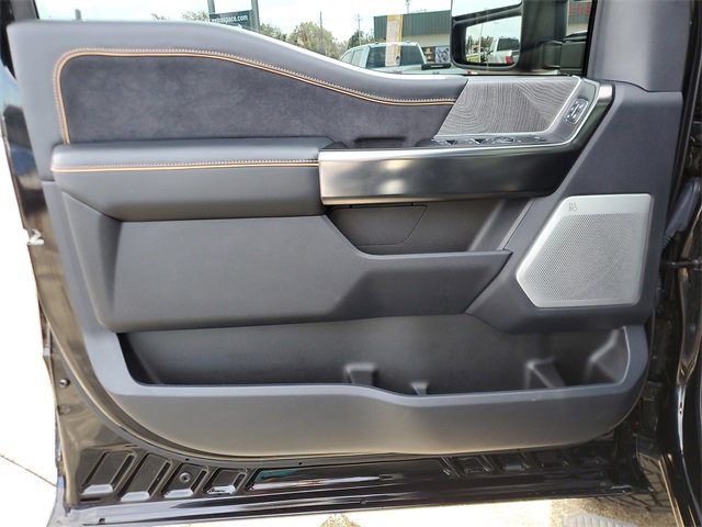 Used 2024 Ford F250 Platinum image 18